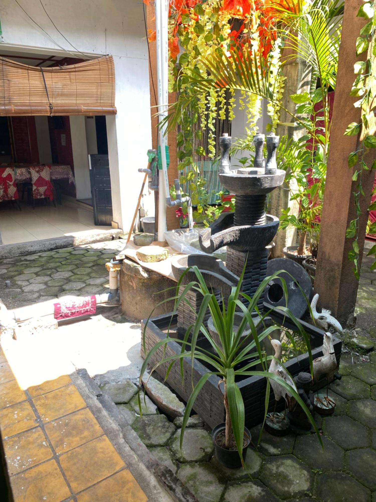 Parikesit Guest House Yogyakarta Exteriér fotografie