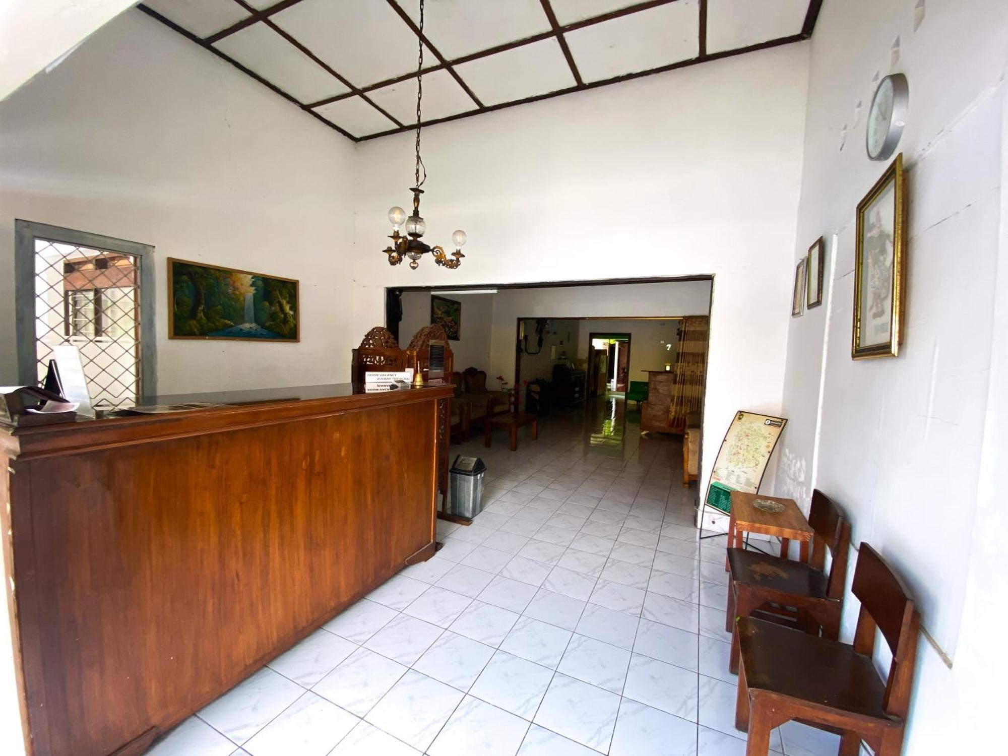 Parikesit Guest House Yogyakarta Exteriér fotografie