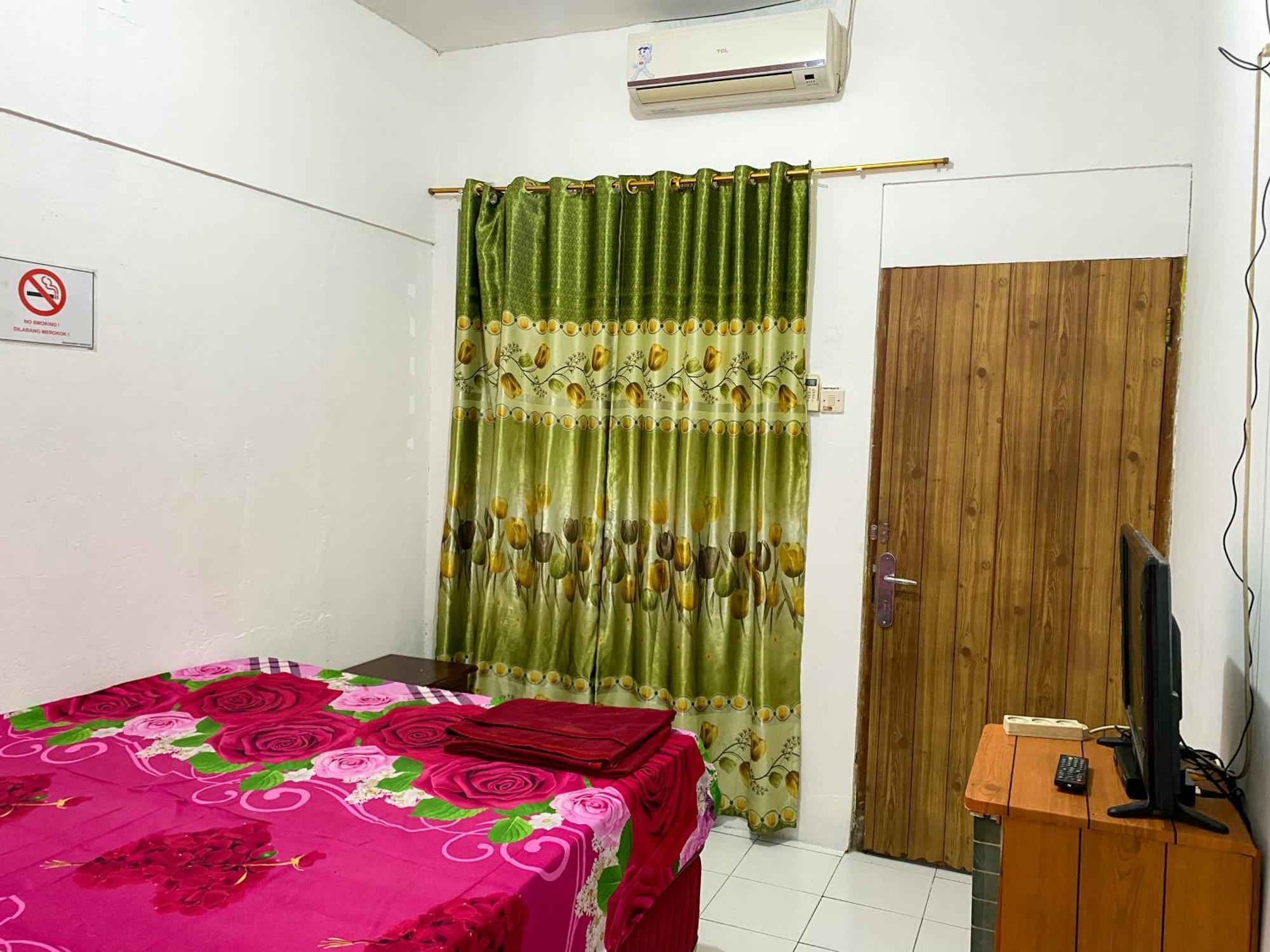 Parikesit Guest House Yogyakarta Exteriér fotografie